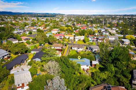 Photo of property in 12 Kelston Street, New Lynn, Auckland, 0600