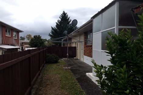 Photo of property in 2/23 Poinsettia Place, Henderson, Auckland, 0610