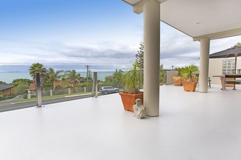 Photo of property in 201 Vipond Road, Stanmore Bay, Whangaparaoa, 0932