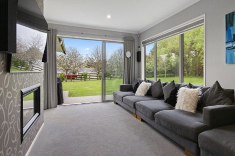 Photo of property in 1539 Waiuku Road, Waiuku, 2681