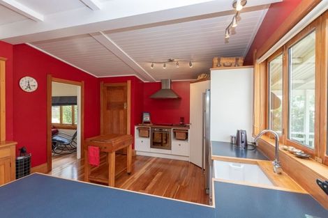 Photo of property in 1725 Kakaramea Road, Ngahinapouri, Hamilton, 3290