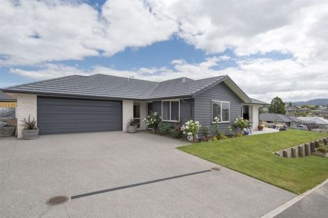 Photo of property in 7 Lomay Place, Te Puke, 3119