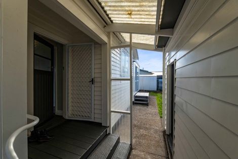 Photo of property in 114 Hamlet Street, Stratford, 4332
