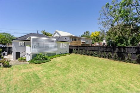 Photo of property in 3 Derby Street, Devonport, Auckland, 0624
