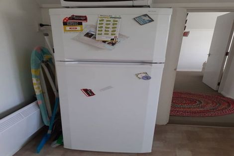 Photo of property in 210 Rintoul Street, Berhampore, Wellington, 6023