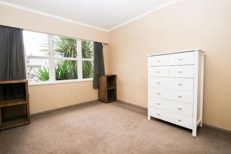 Photo of property in 26 Larnach Street, St Andrews, Hamilton, 3200