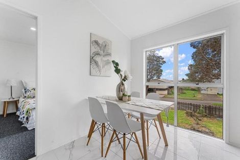 Photo of property in 7 Aden Place, Clendon Park, Auckland, 2103