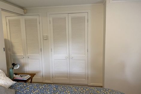 Photo of property in 22 James Evans Drive, Northcote, Auckland, 0627