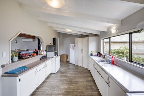 Photo of property in 20 Warwick Crescent, Taradale, Napier, 4112