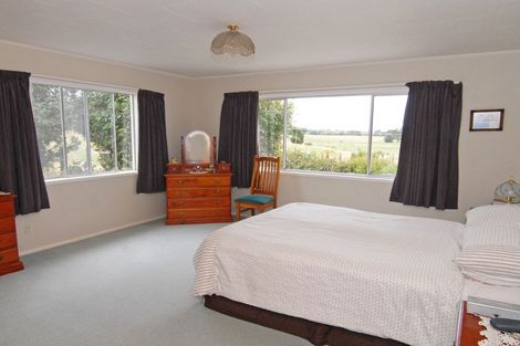 Photo of property in 53 Cobden Road, Carrington, Carterton, 5791