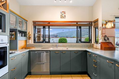 Photo of property in 44 Hodgkins Street, Pukehangi, Rotorua, 3015