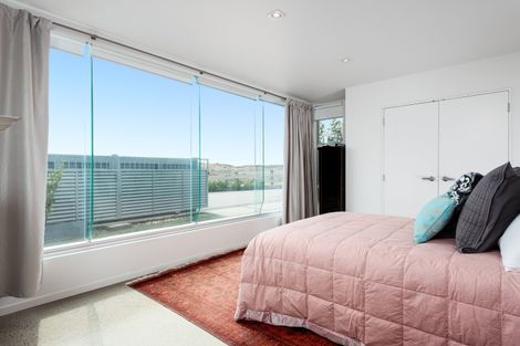 Photo of property in 1340 Papamoa Beach Road, Papamoa Beach, Papamoa, 3118