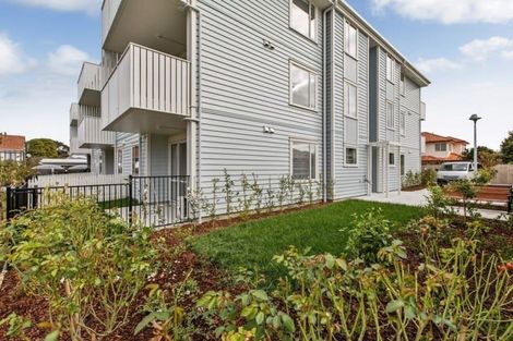 Photo of property in Bloom Swanson, 112/21b Swanson Road, Henderson, Auckland, 0610