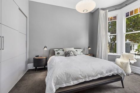 Photo of property in 69 Creswick Terrace, Northland, Wellington, 6012