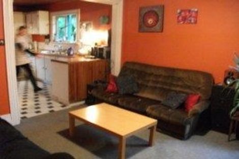 Photo of property in 17 Cameron Road, Bluff Hill, Napier, 4110