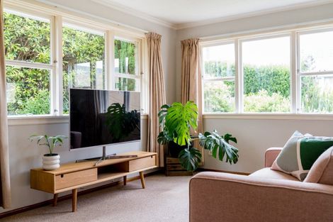 Photo of property in 2a Longwood Avenue, Mornington, Dunedin, 9011