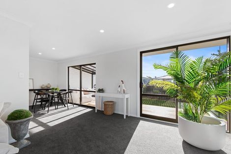 Photo of property in 37 Northcroft Street, Hoon Hay, Christchurch, 8025