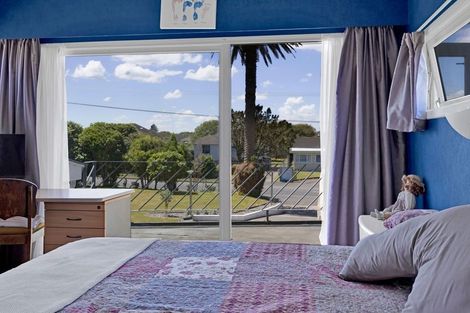 Photo of property in 161 South Road, Hawera, 4610