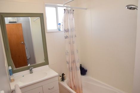 Photo of property in 99 Cargill Street, Waikiwi, Invercargill, 9810