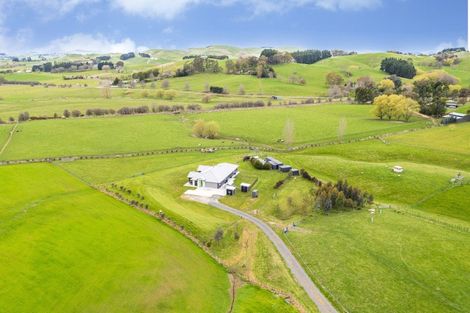 Photo of property in 52 Highlands Drive, Waipawa, 4210