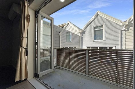 Photo of property in 6/35 Home Street, Mount Victoria, Wellington, 6011