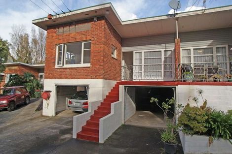 Photo of property in 4/221 Mount Smart Road, Onehunga, Auckland, 1061