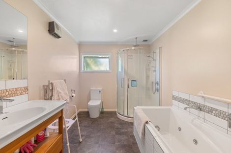 Photo of property in 737 Dillons Point Road, Dillons Point, Blenheim, 7273