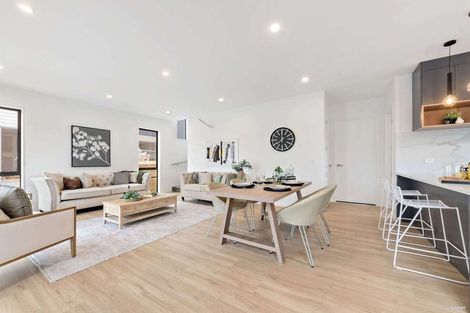 Photo of property in 17a Stanniland Street, Sunnyhills, Auckland, 2010