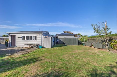 Photo of property in 83 Strathmore Avenue, Levin, 5510