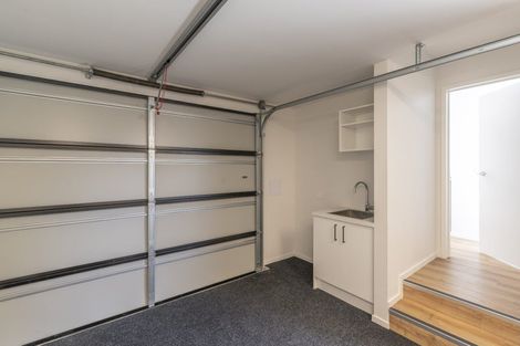 Photo of property in 4/63 Waltham Road, Sydenham, Christchurch, 8023