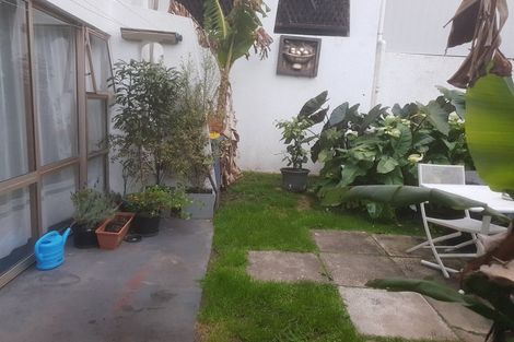 Photo of property in 16 Valhalla Drive, Beach Haven, Auckland, 0626