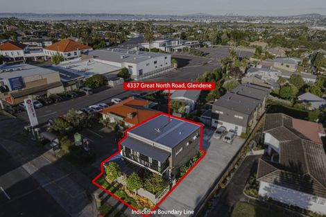 Photo of property in 4337 Great North Road, Glendene, Auckland, 0602