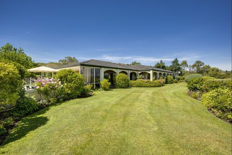 Photo of property in 154 Te Mata Peak Road, Havelock North, 4130
