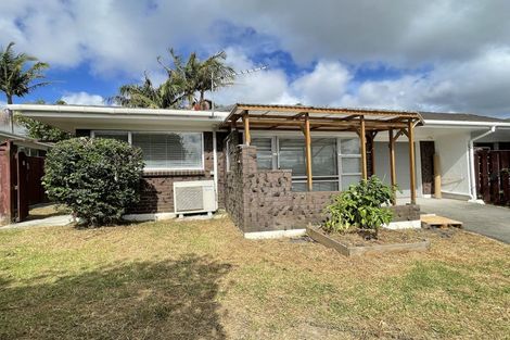 Photo of property in 1/4 Palm Court Drive, Glen Eden, Auckland, 0602