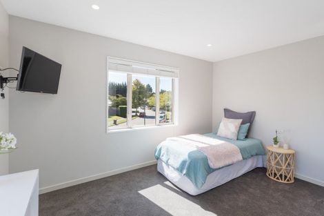 Photo of property in 40 Birkdale Drive, Shirley, Christchurch, 8061