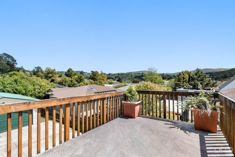 Photo of property in 76 Horoeka Street, Stokes Valley, Lower Hutt, 5019