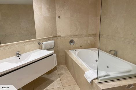 Photo of property in 87a Kilmore Street, Christchurch Central, Christchurch, 8013