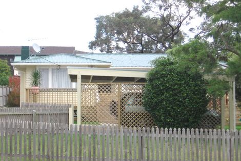 Photo of property in 1/6 Duncan Avenue, Te Atatu South, Auckland, 0610