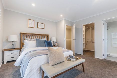 Photo of property in 9 Arthur Rolfe Lane, Swanson, Auckland, 0614