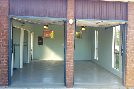 Photo of property in 17 Awanui Drive, Waikanae, 5036