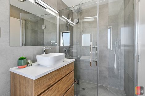 Photo of property in 53 Kairakau Street, Papakura, 2110