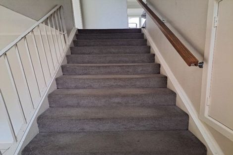 Photo of property in 280 Great South Road, Papakura, 2110