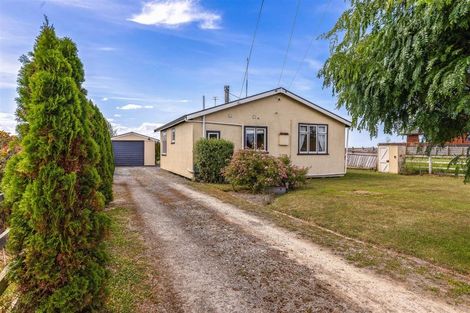 Photo of property in 445 Kainga Road, Brooklands, Christchurch, 8083