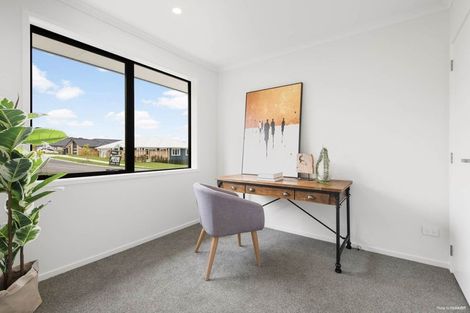 Photo of property in 11 Paul Way, Pokeno, 2402