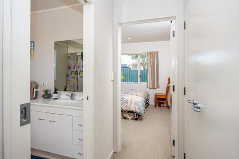 Photo of property in Cobham Close, 7/113 Cobham Drive, Hamilton East, Hamilton, 3216