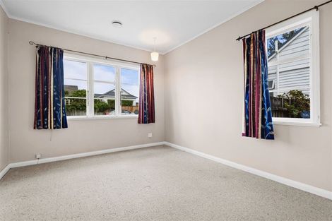 Photo of property in 12 Churchill Street, Kensington, Whangarei, 0112