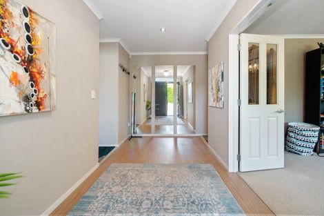 Photo of property in 14 Compton Grove, Huntington, Hamilton, 3210