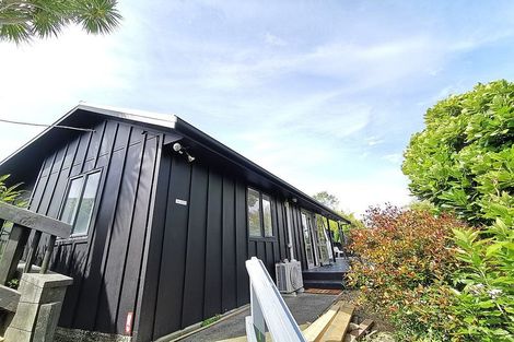 Photo of property in 16 Shelly Beach Road, Shelly Beach, Helensville, 0874