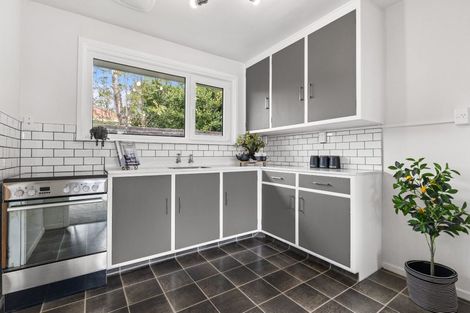 Photo of property in 2/77 Denise Crescent, Hornby, Christchurch, 8042