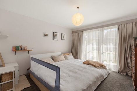 Photo of property in 98 Ironside Road, Johnsonville, Wellington, 6037